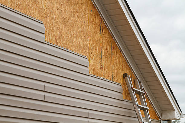 Professional Emergency Siding Repair technician working in Kersey, CO